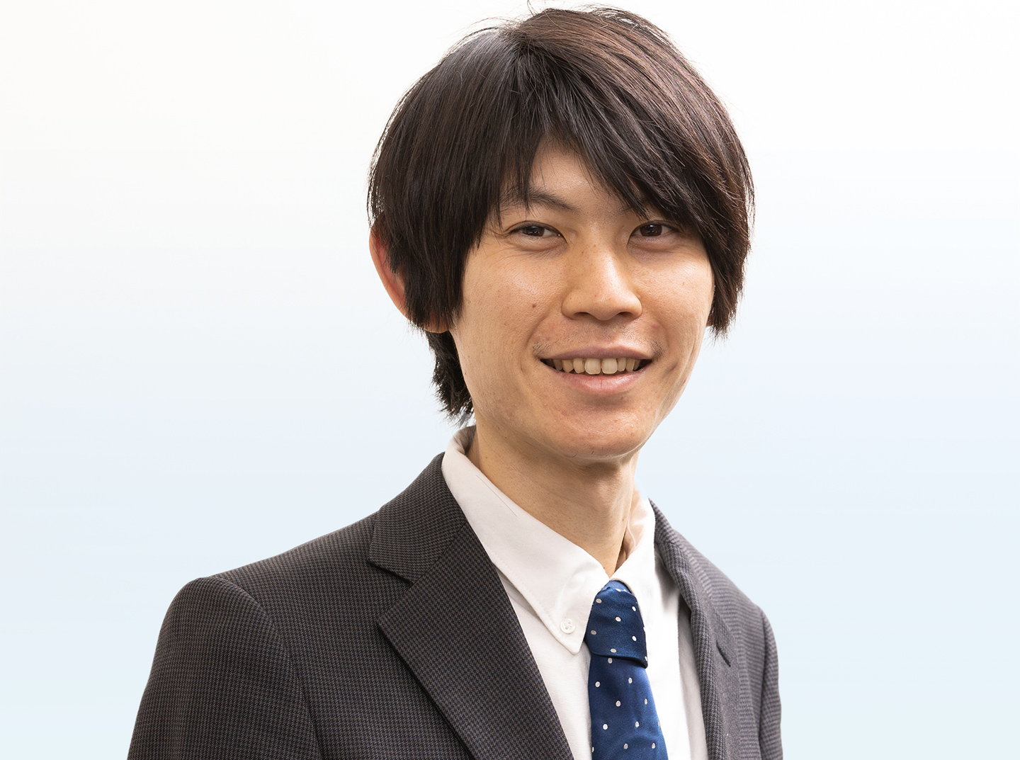 インタビュー：本社 デジタルメディア局 商品・顧客開発部 坂本優里 ｜ 日刊工業新聞社 採用情報2024